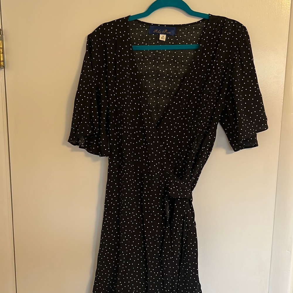 🎉2FOR$10🎉 
Blue Rain wrap dress